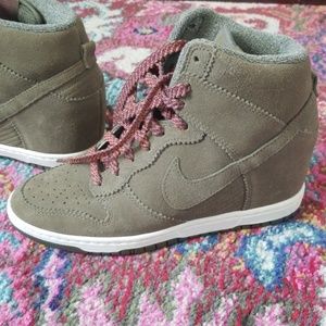 Nike Dunk Wedge Sneakers